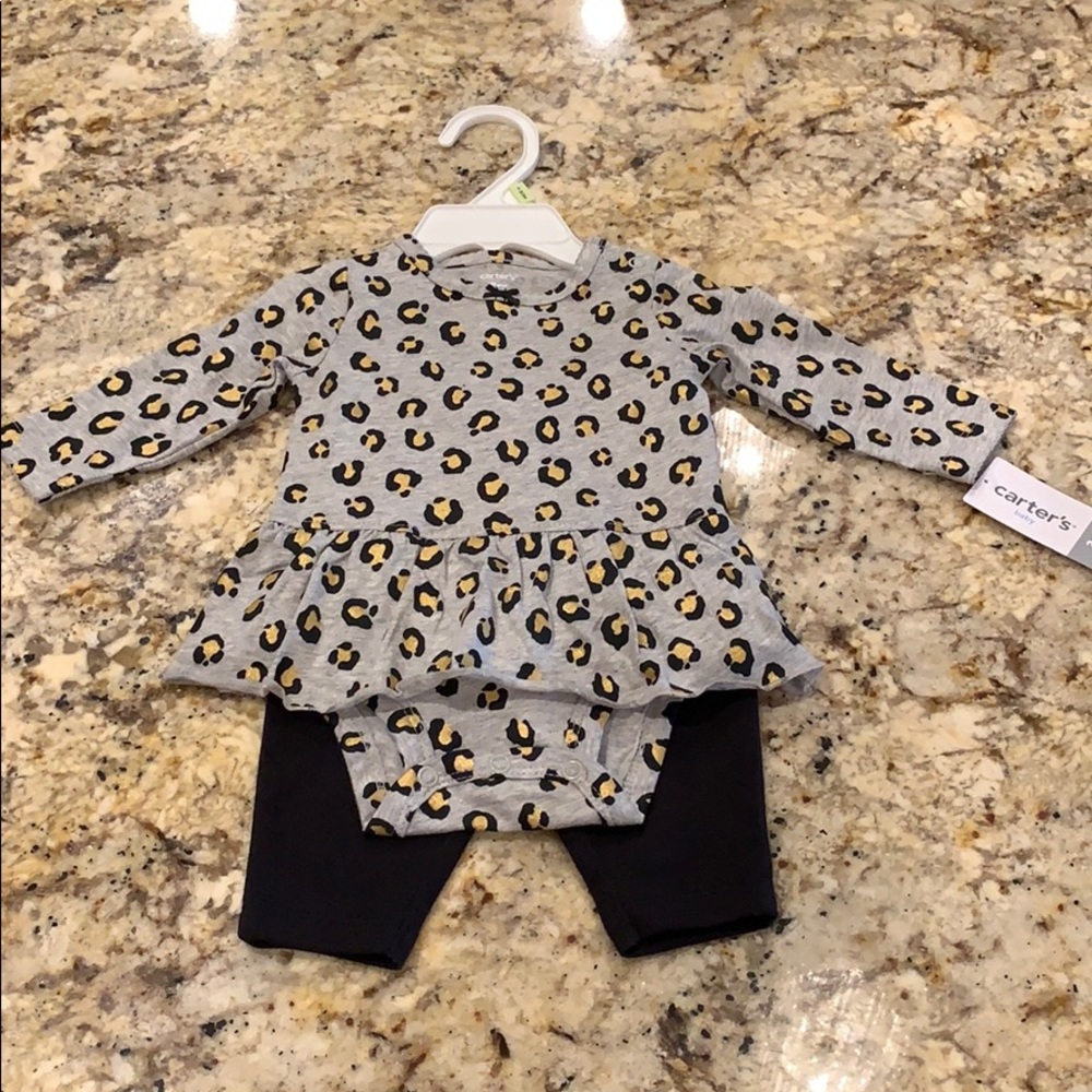 New Carter’s Baby Girl Leopard Ruffled Set